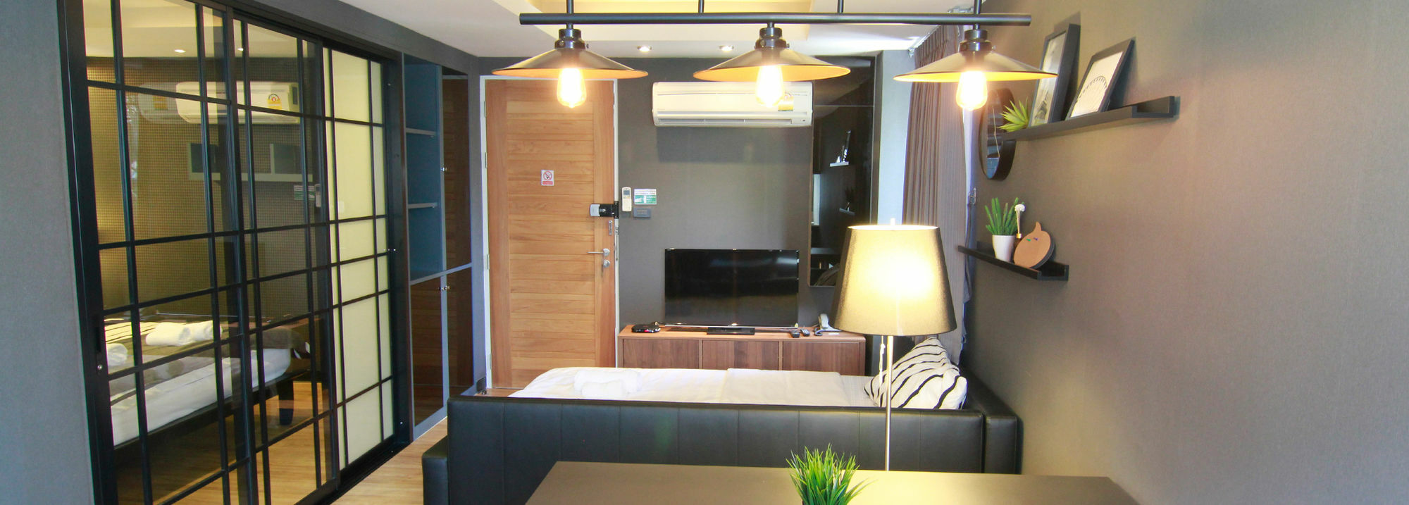 Bed and Breakfast S Bloc Saladaeng Bangkok Exterior foto